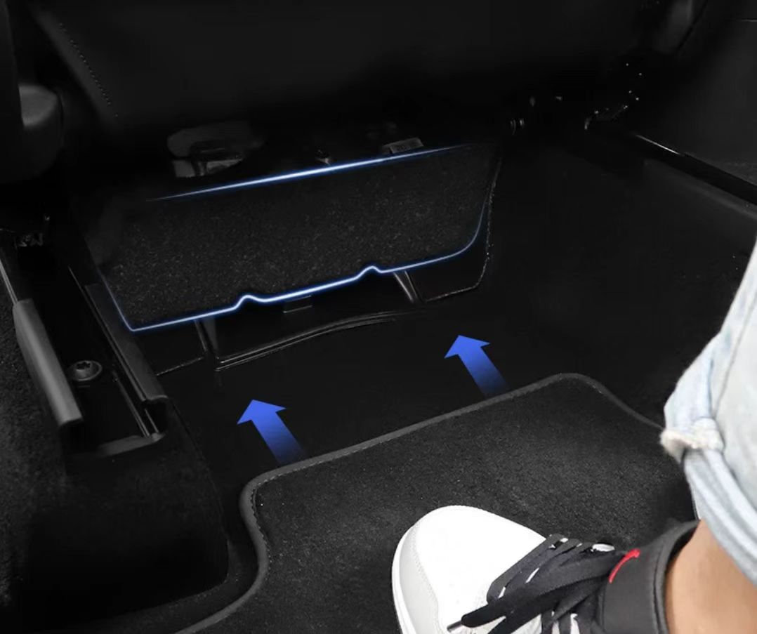 Under Seat Tray